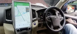 Land Cruiser Lc 200 Tesla Radio
