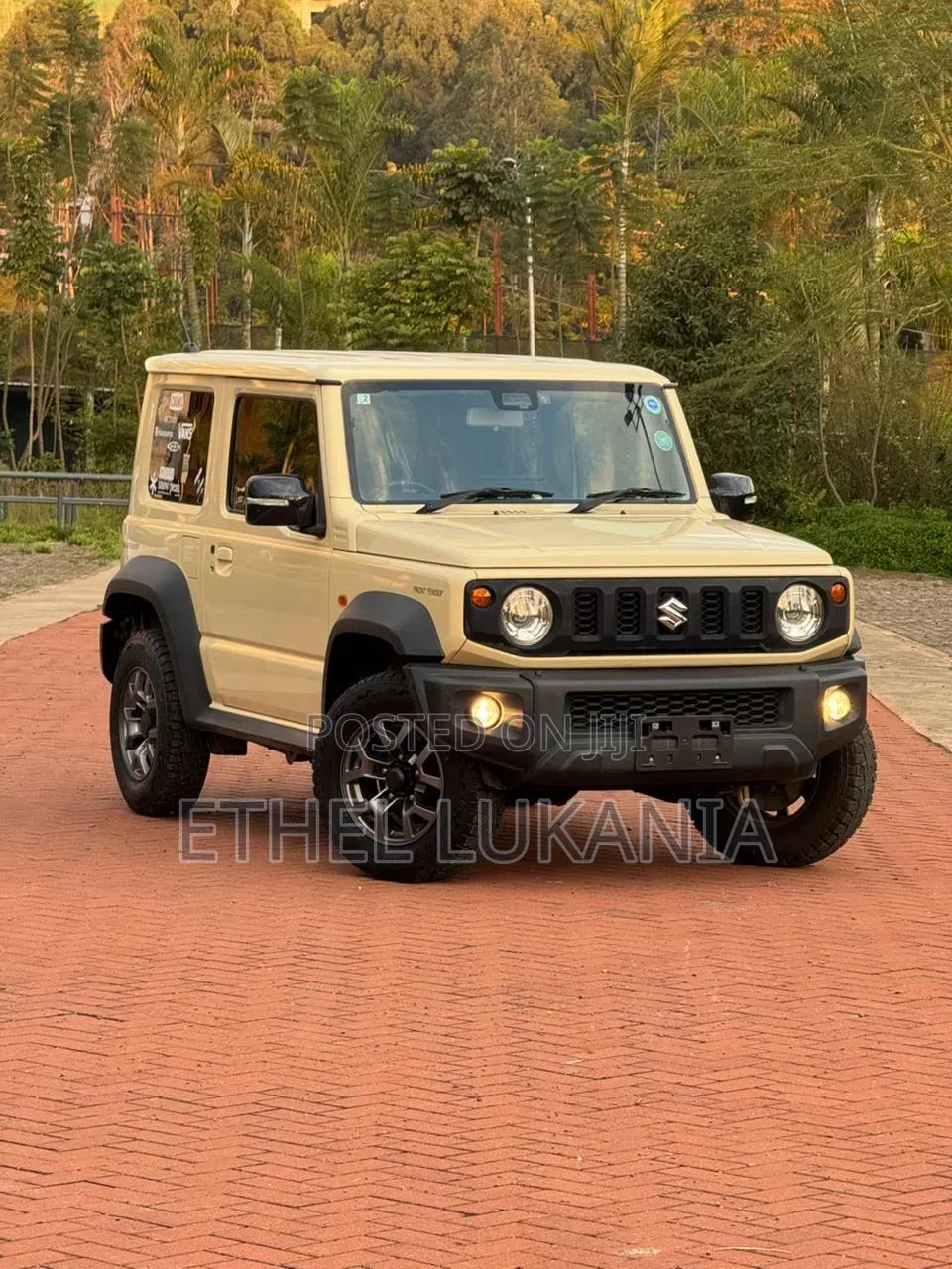 Suzuki Jimny 2019 Beige