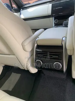 Land Rover Range Rover Vogue 2022 Black