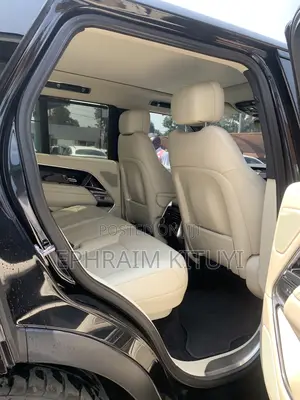 Land Rover Range Rover Vogue 2022 Black