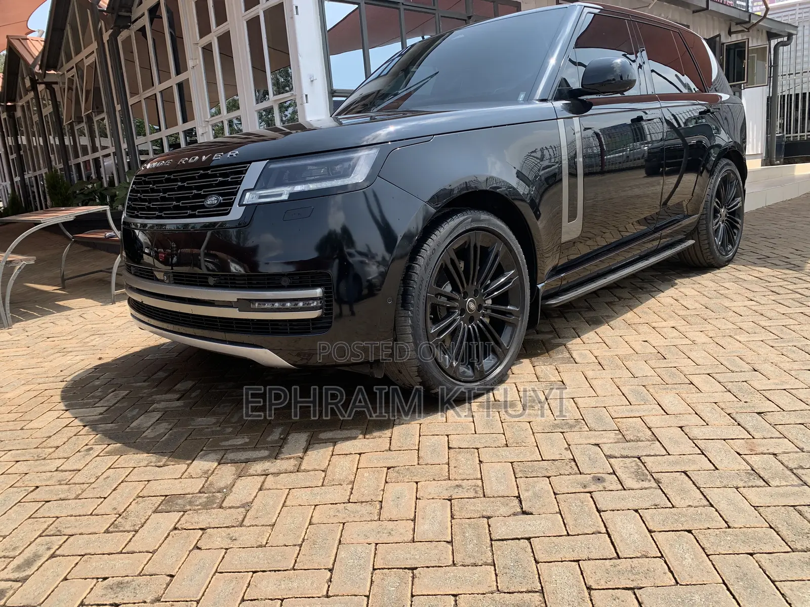 Land Rover Range Rover Vogue 2022 Black