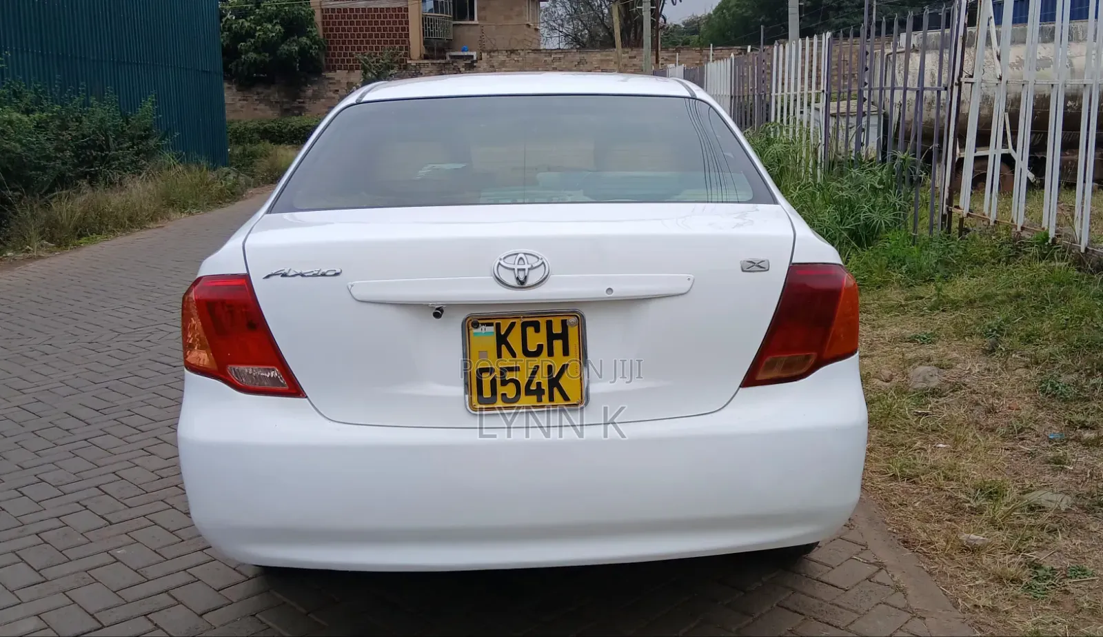 Toyota Axio 2009 White