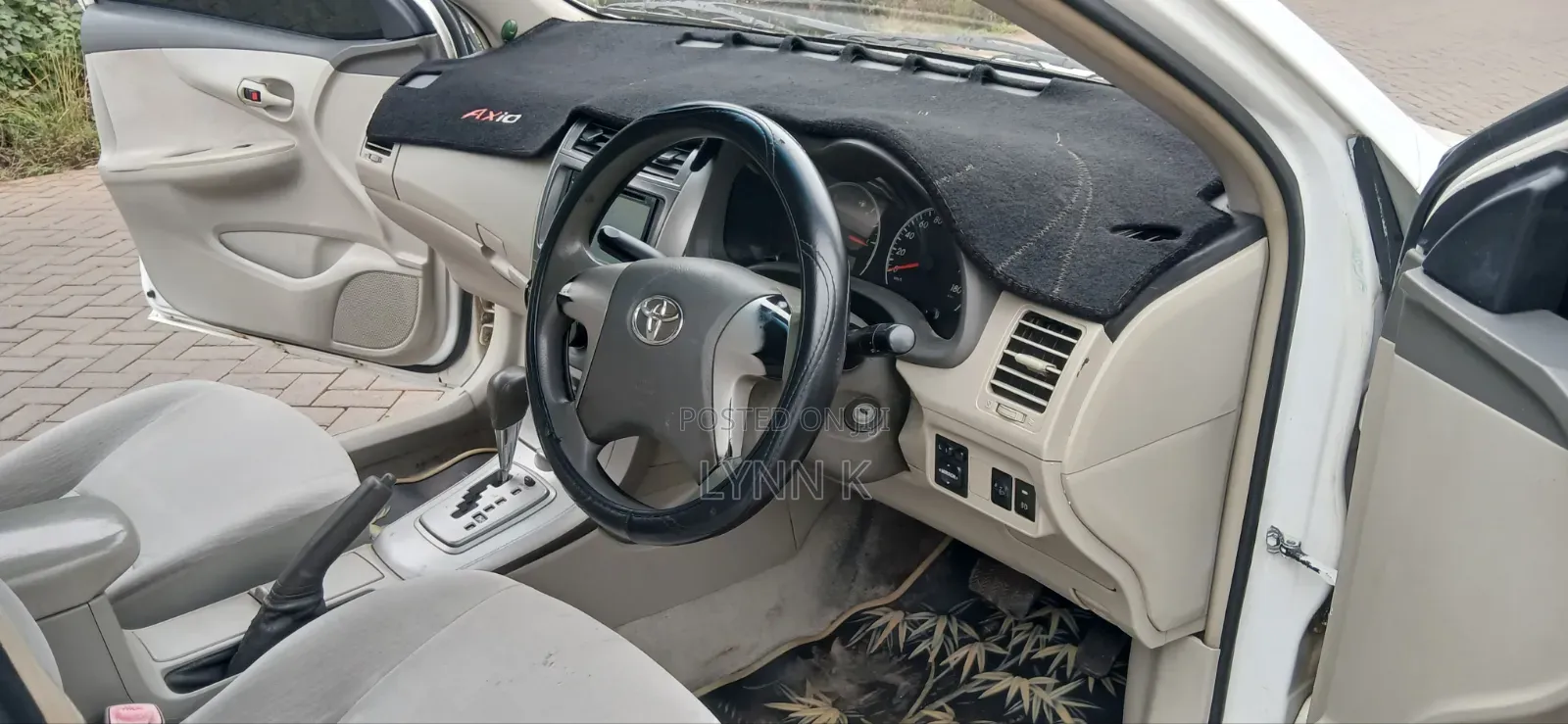 Toyota Axio 2009 White
