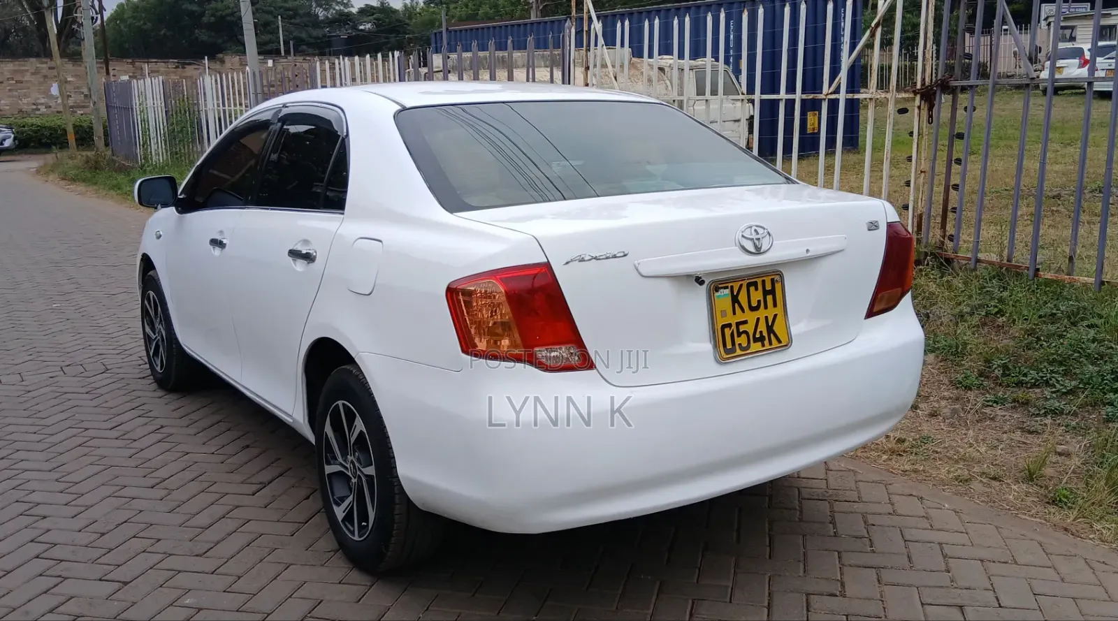 Toyota Axio 2009 White