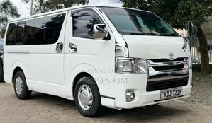 Toyota HiAce 2016 White