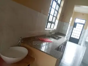 3bdrm Bungalow in Khaheri, Gatuanyaga for rent