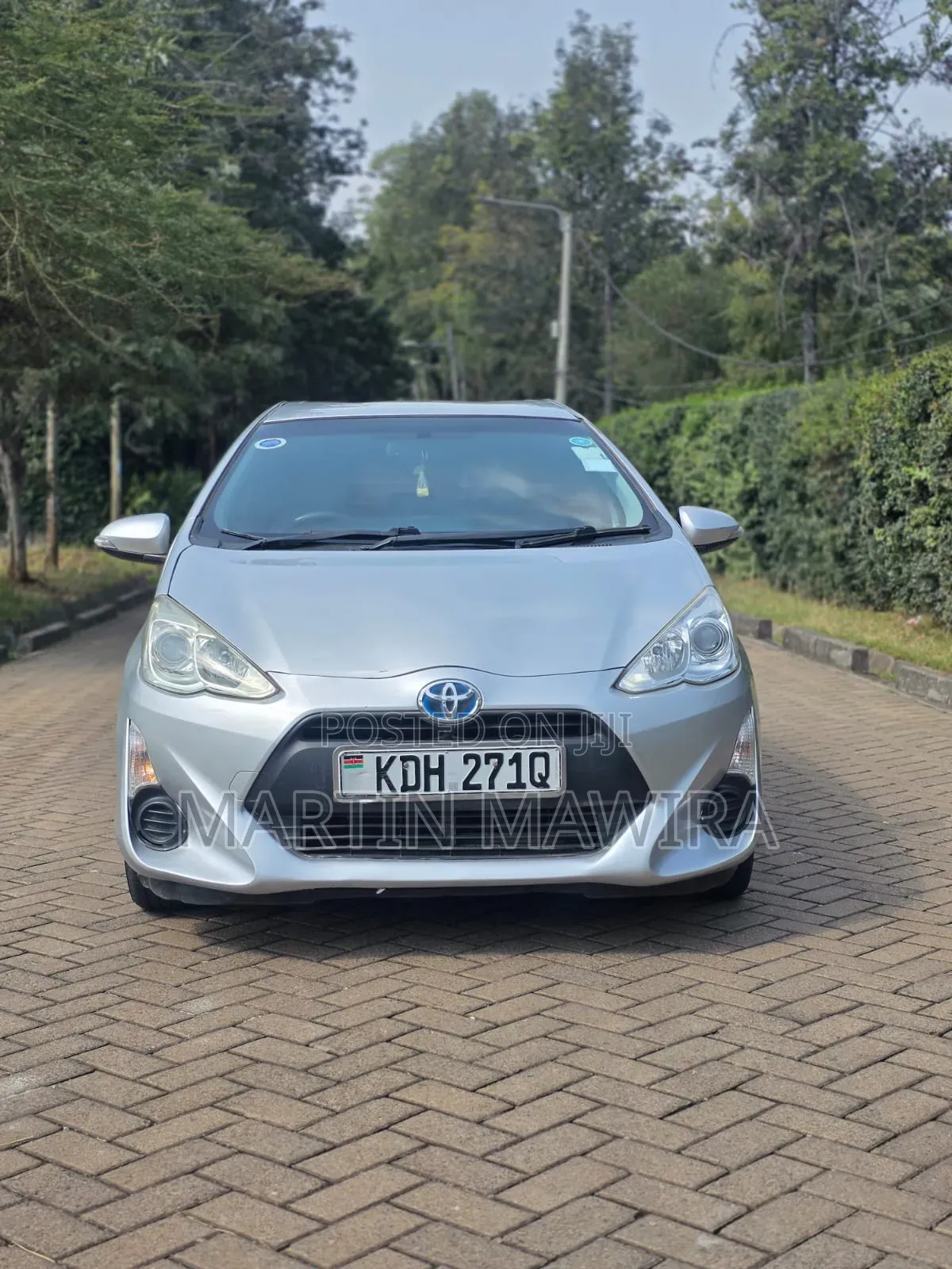 Toyota Aqua 2015 Silver