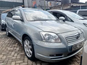 Toyota Avensis 2005 Silver
