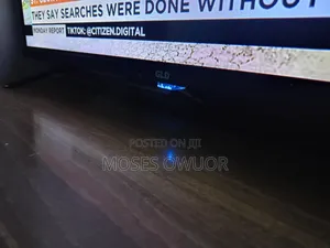 Smart Frame Less Tv
