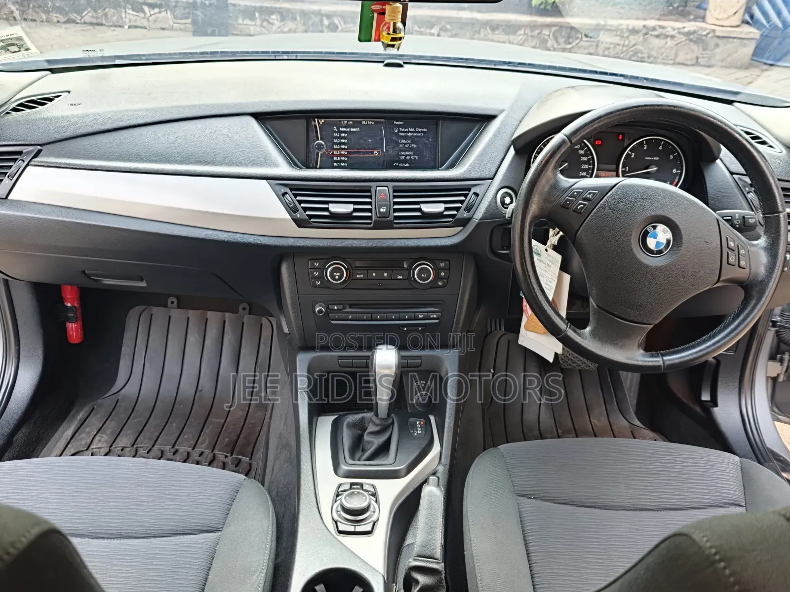 BMW X1 2011 Gray