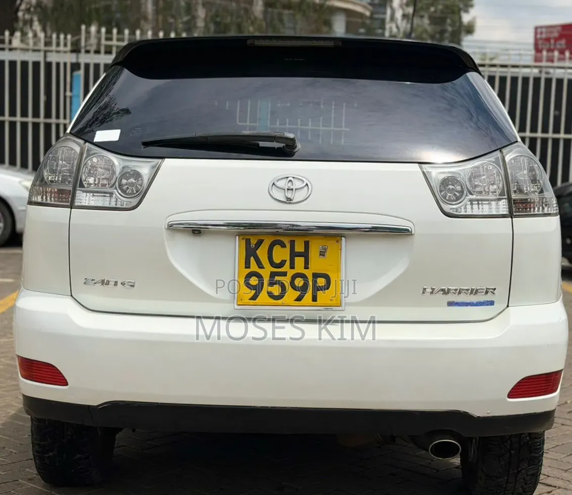 Toyota Harrier 2009 White