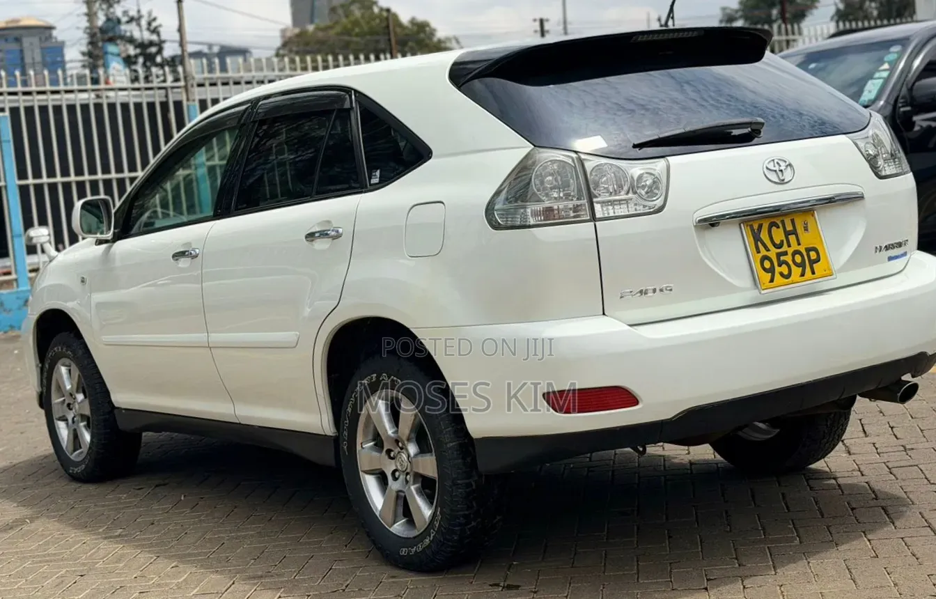 Toyota Harrier 2009 White