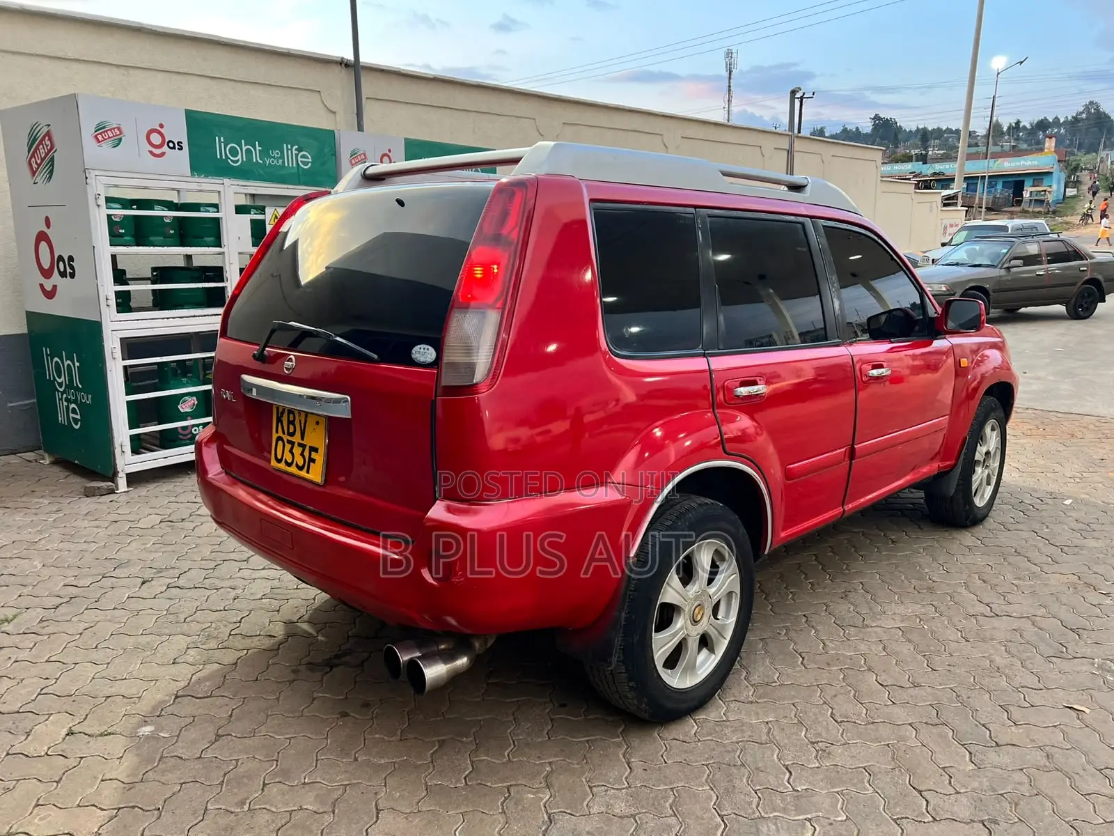 Nissan X-Trail 2005 Red