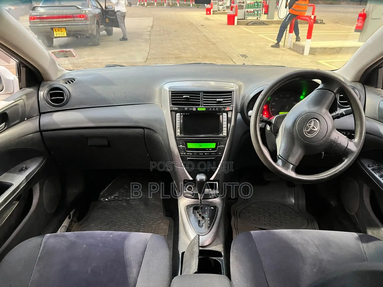 Toyota Caldina 2007 White