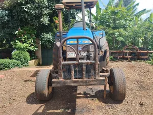 Ts 90 Newholland Tractor