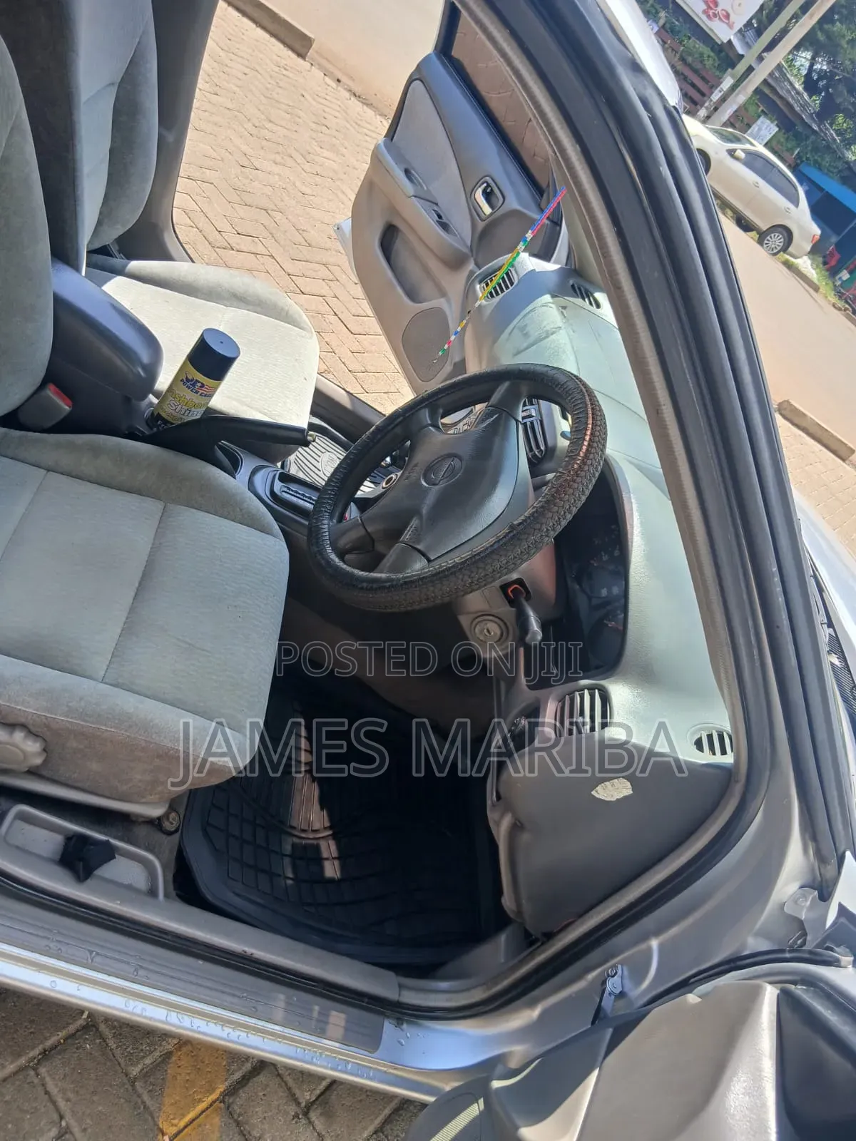 Nissan FB15 2002 Silver