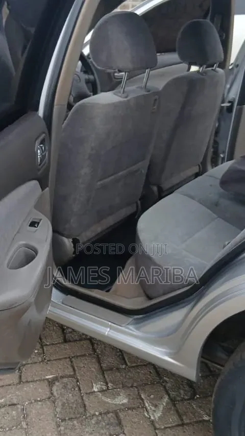 Nissan FB15 2002 Silver