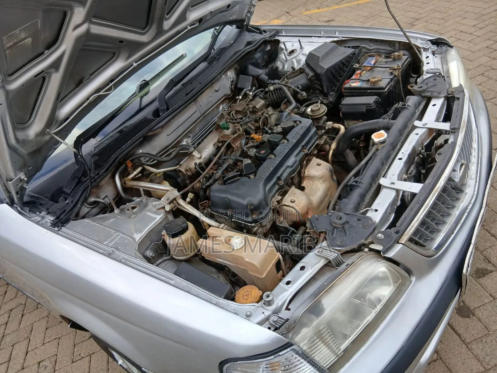 Nissan FB15 2002 Silver