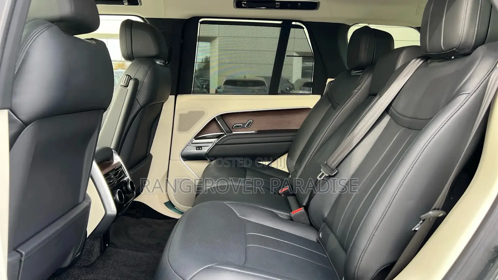 Land Rover Range Rover 2023 Black