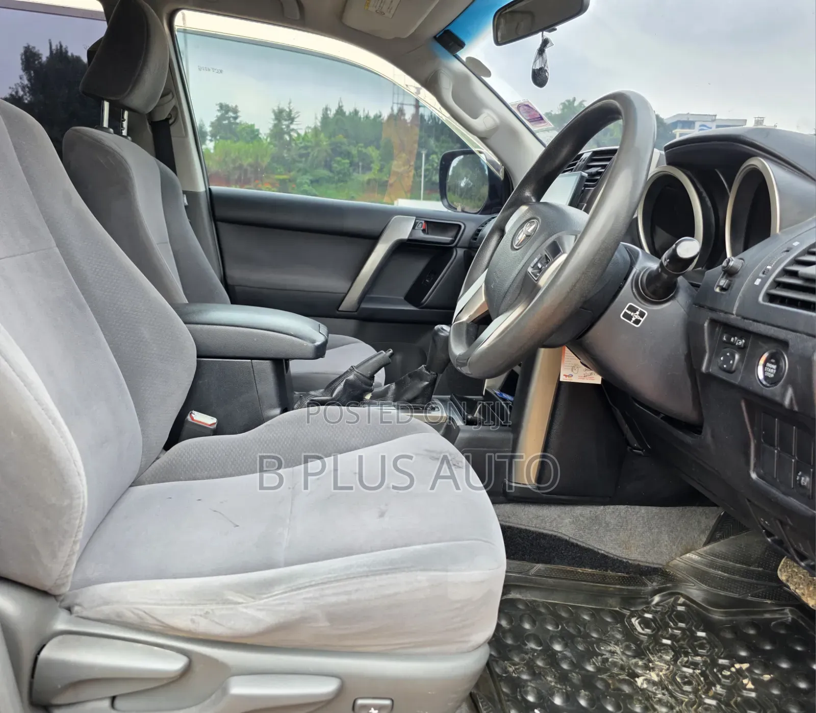 Toyota Land Cruiser Prado 2012 Black