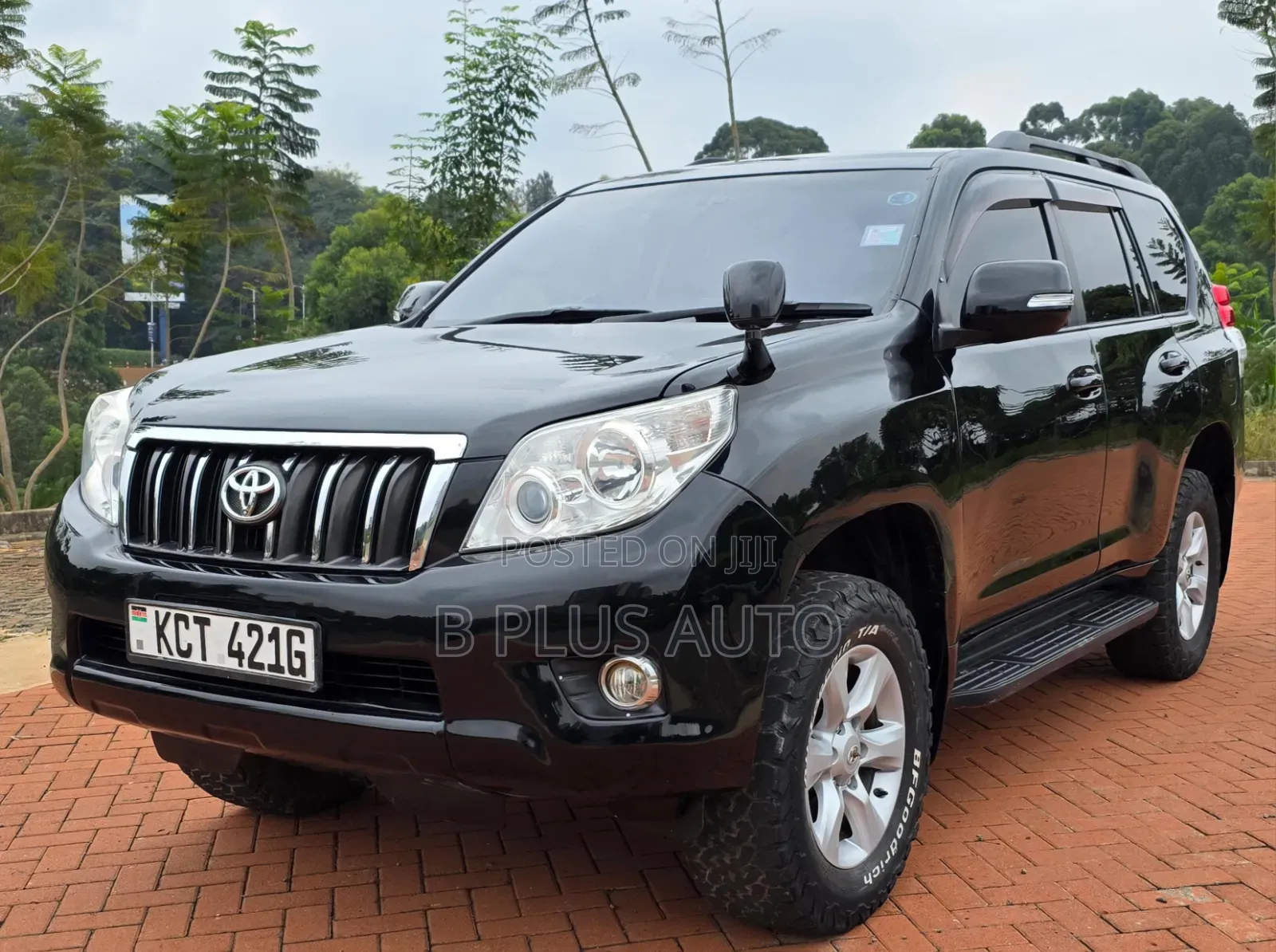 Toyota Land Cruiser Prado 2012 Black