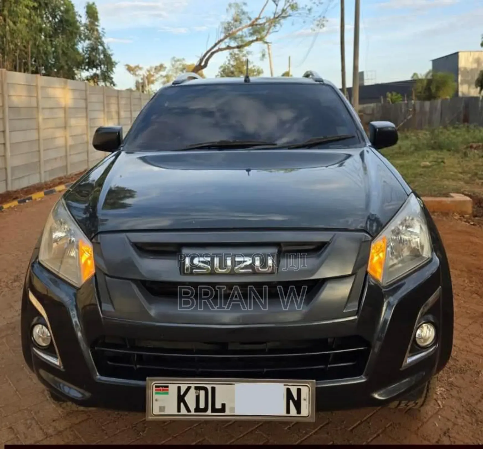 Isuzu D-MAX 2023 Black