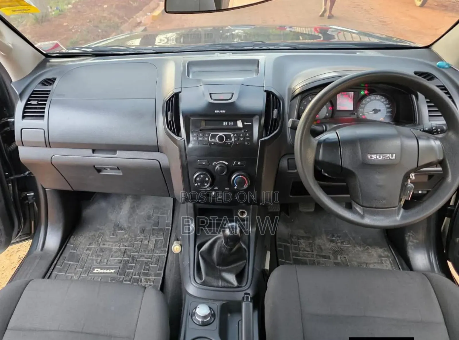 Isuzu D-MAX 2023 Black
