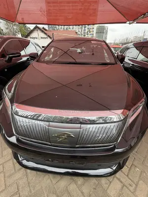 Toyota Harrier 2.0 4WD 2019 Black