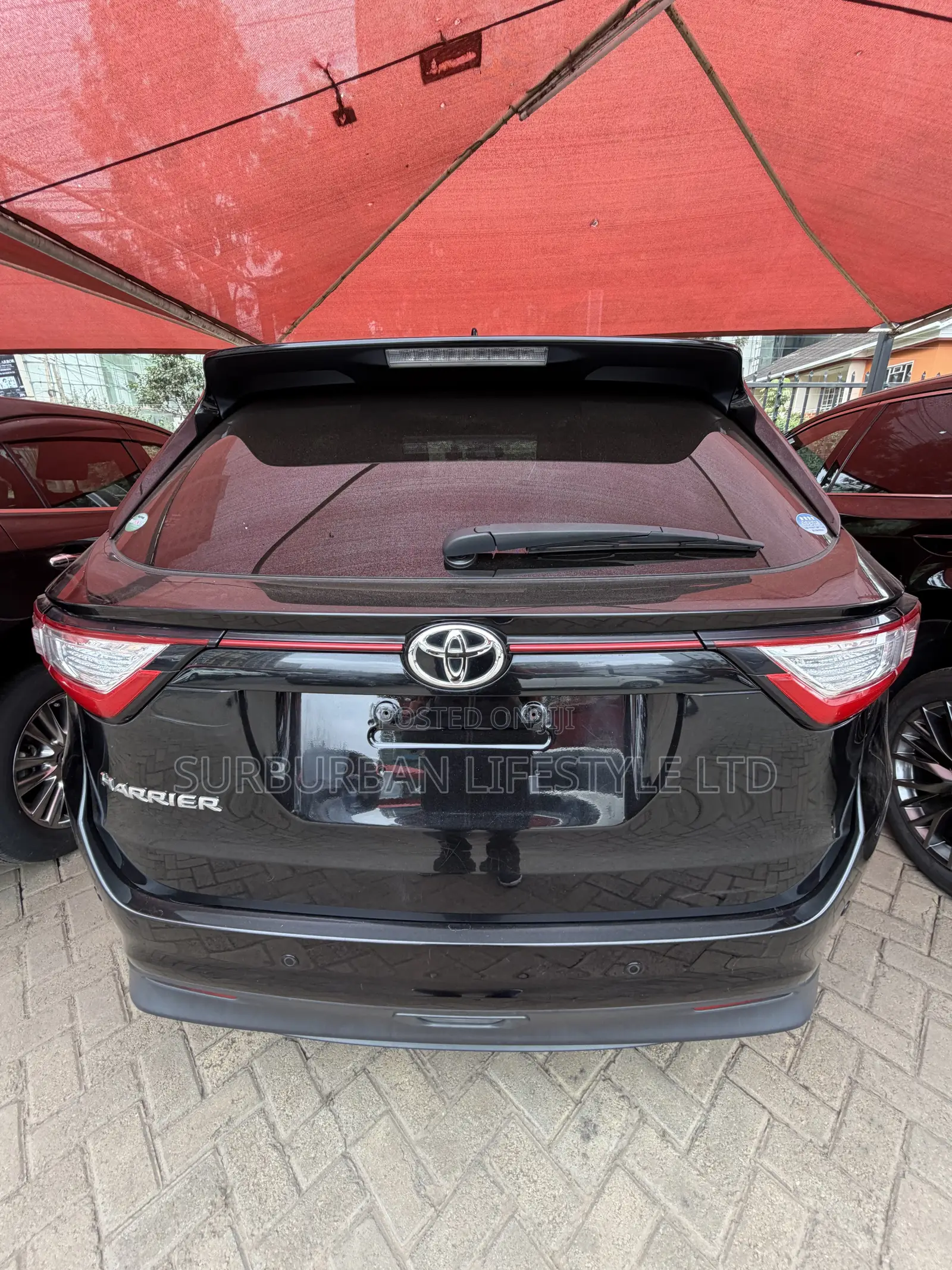 Toyota Harrier 2.0 4WD 2019 Black