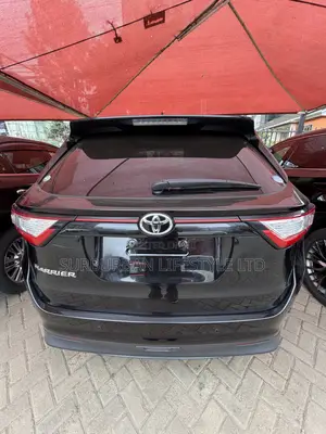 Toyota Harrier 2.0 4WD 2019 Black