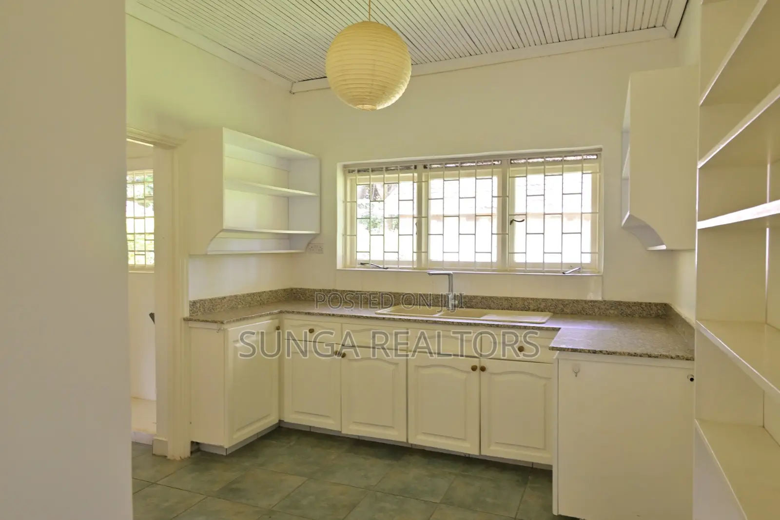 3bdrm House in Muthangari for rent