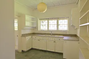 3bdrm House in Muthangari for rent
