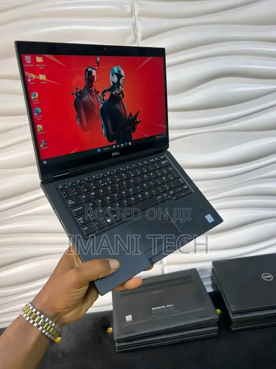 New Laptop Dell Latitude 7390 2-in-1 8GB Intel Core i5 SSD 256GB