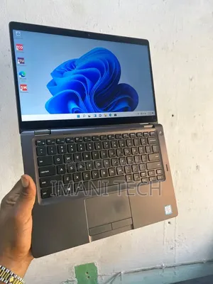 New Laptop Dell Latitude 7390 2-in-1 16GB Intel Core i5 SSD 256GB