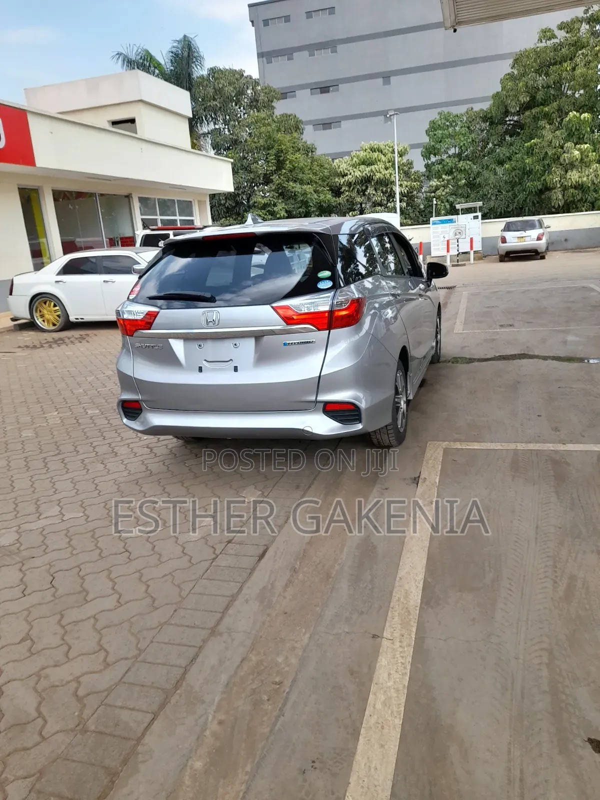 Honda Fit Shuttle 2019 Silver