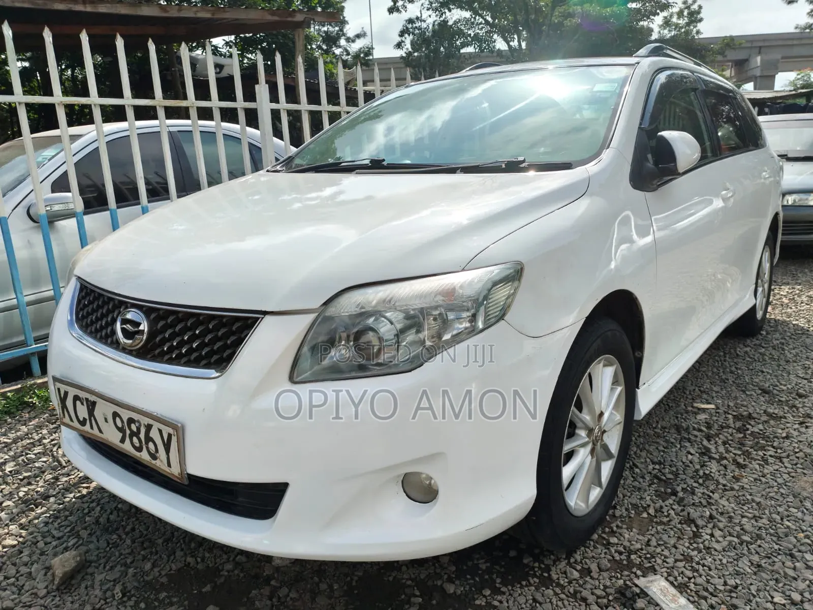 Toyota Corolla Fielder 2010 White