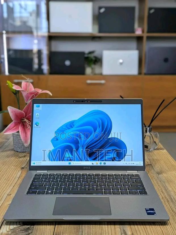 New Laptop Dell Latitude 5430 8GB Intel Core i7 SSD 256GB - main view