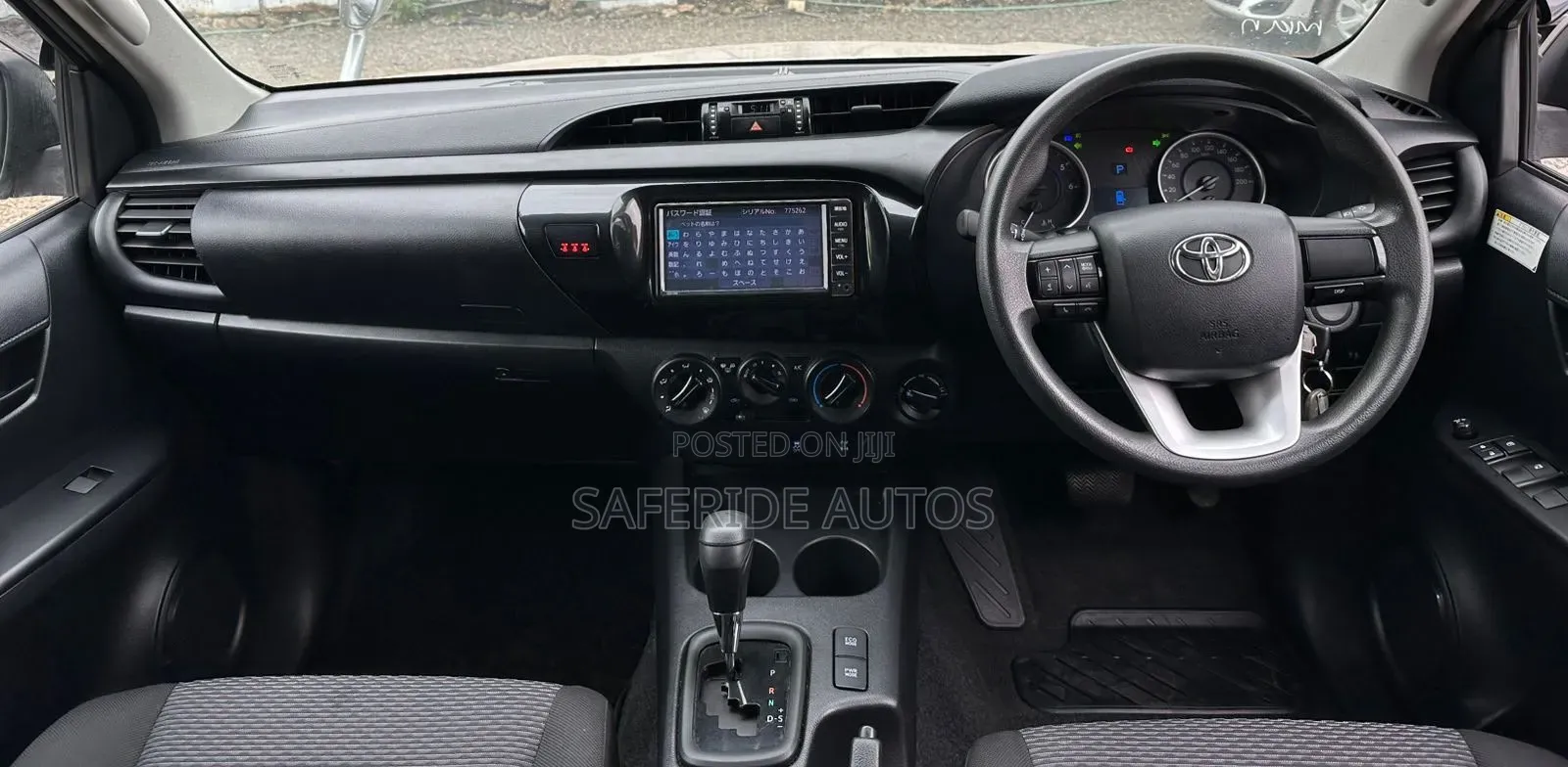 Toyota Hilux 2019 Silver