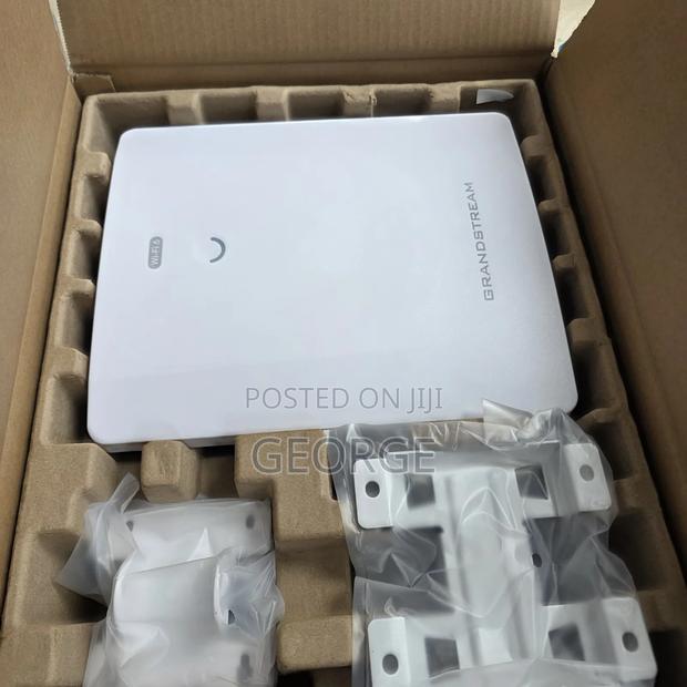 Grandstream Gwn7664 3.55gbps Indoor Wi-Fi 6 Access Point