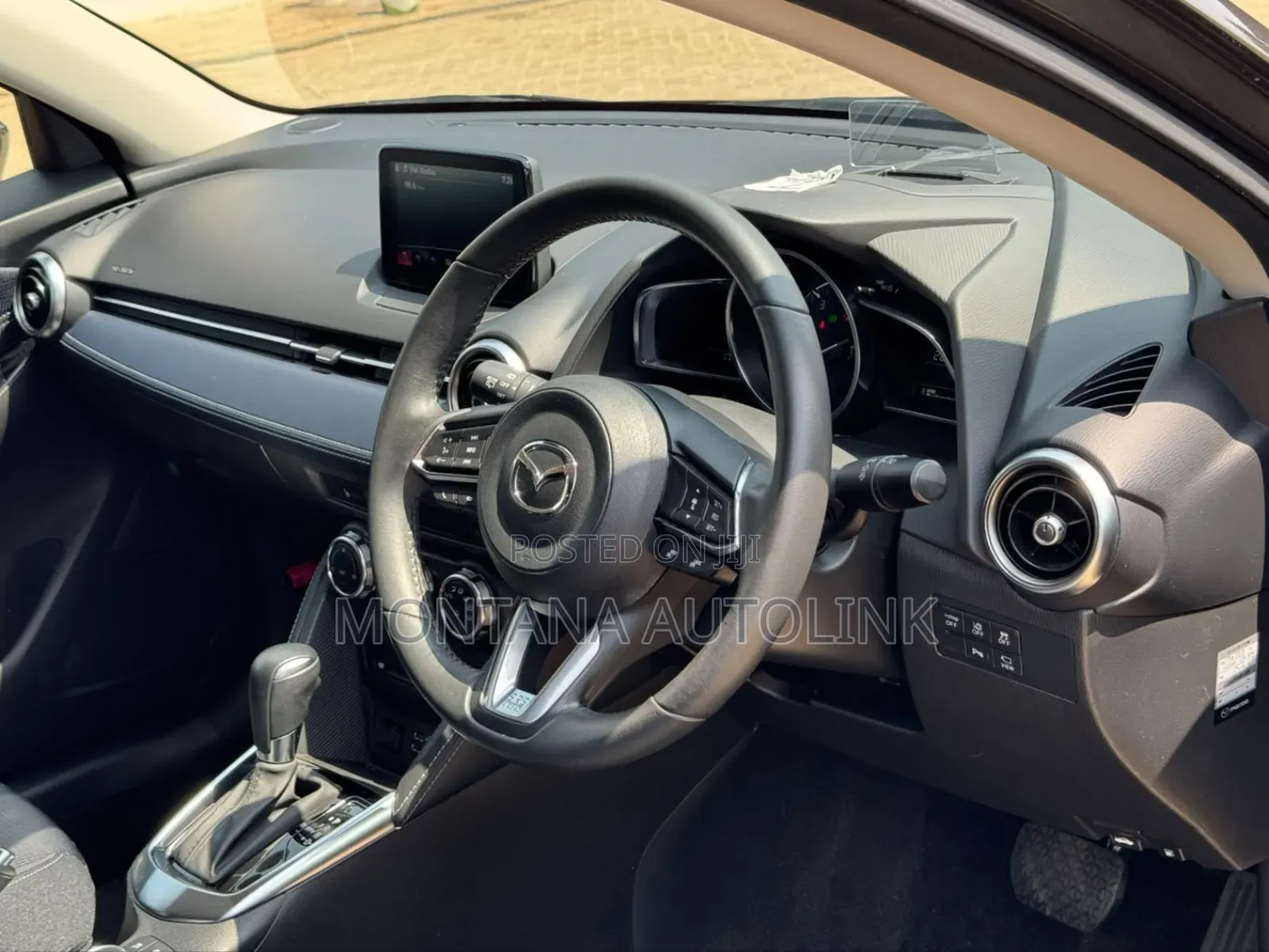 Mazda 2 2019 Brown