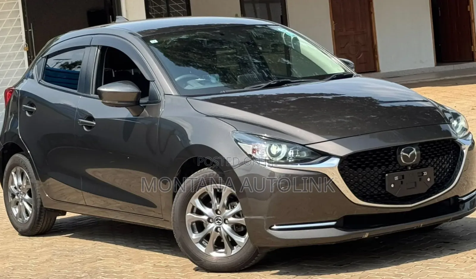 Mazda 2 2019 Brown