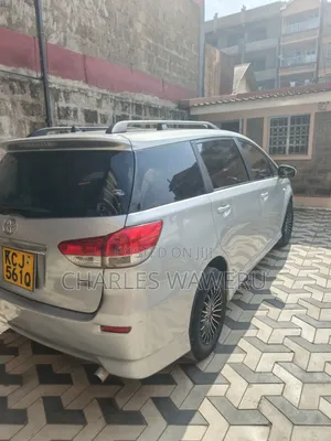 Toyota Wish 2009 Silver