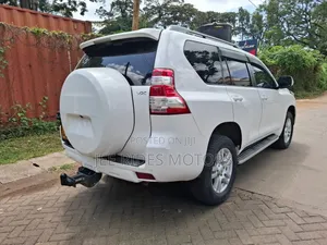 Toyota Land Cruiser Prado 2011 White