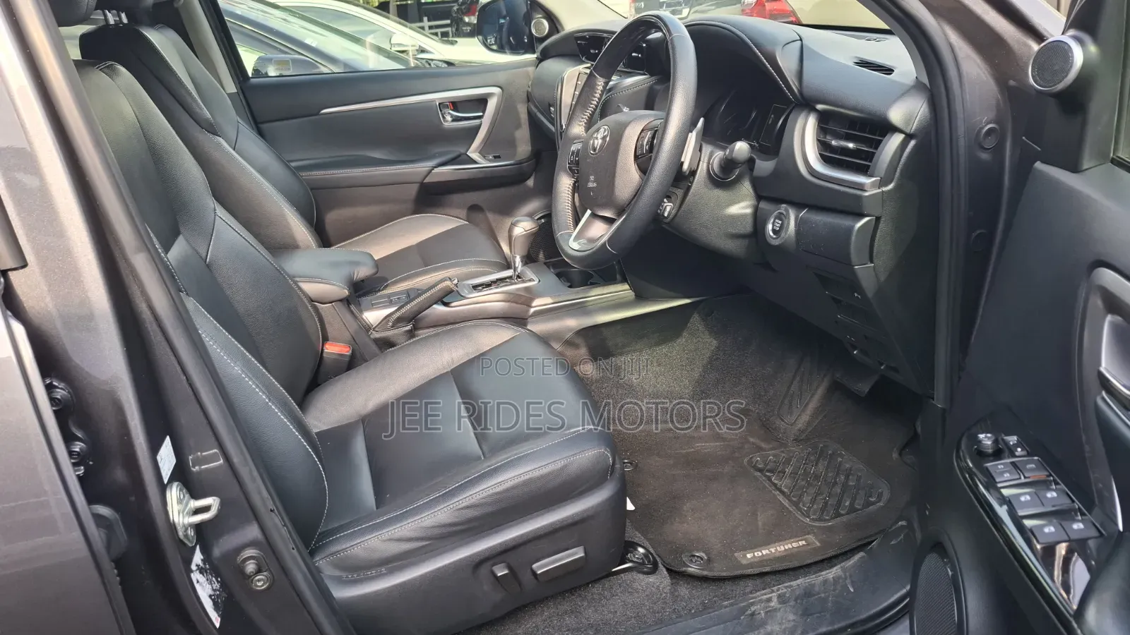 Toyota Fortuner 2019 Gray