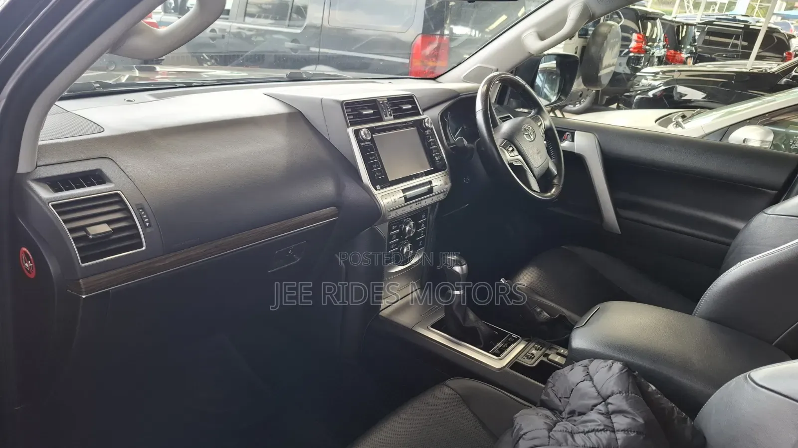 Toyota Land Cruiser Prado 2019 Black