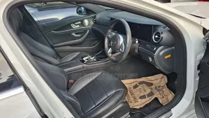 Mercedes-Benz E200 2019 White