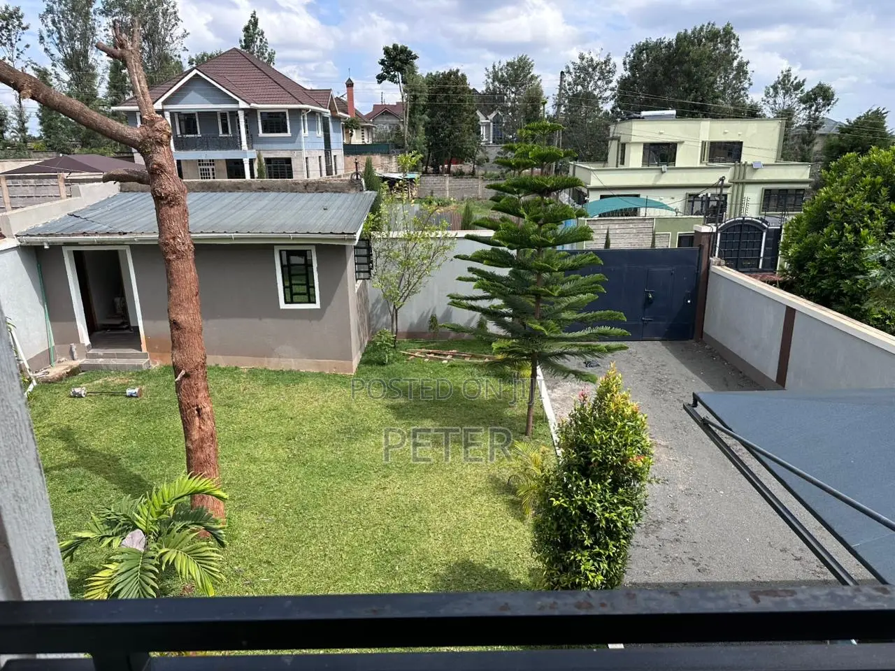 4bdrm House in Mutundu Estate, Kenyatta Road / Theta  for sale