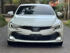 Toyota Mark X 2016 White
