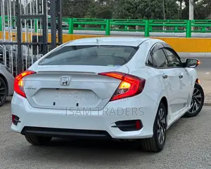 Honda Civic EX-L Sedan 2019 Pearl
