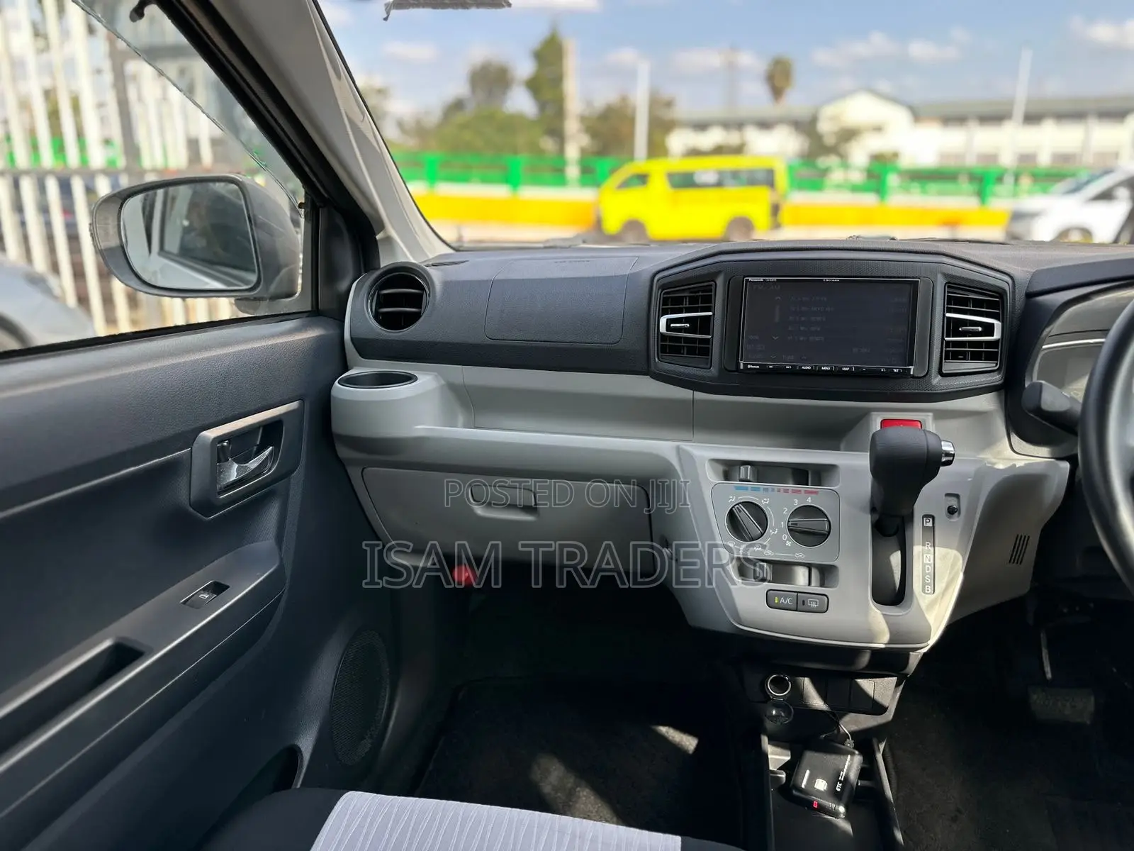 Daihatsu Mira 2019 Pearl